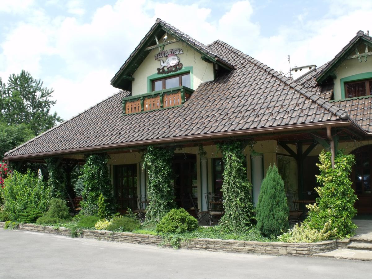 Zajazd Zlota Rybka Андрыхув Экстерьер фото